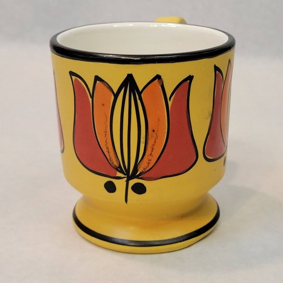 Vintage Mug Hand Painted Mustard Yellow with Orange flowers Tulips Primitive - Picture 3 of 5